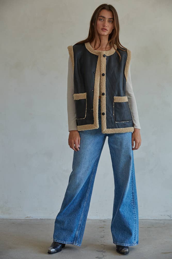 Shiloh Woven Button Down Sleeveless Vest