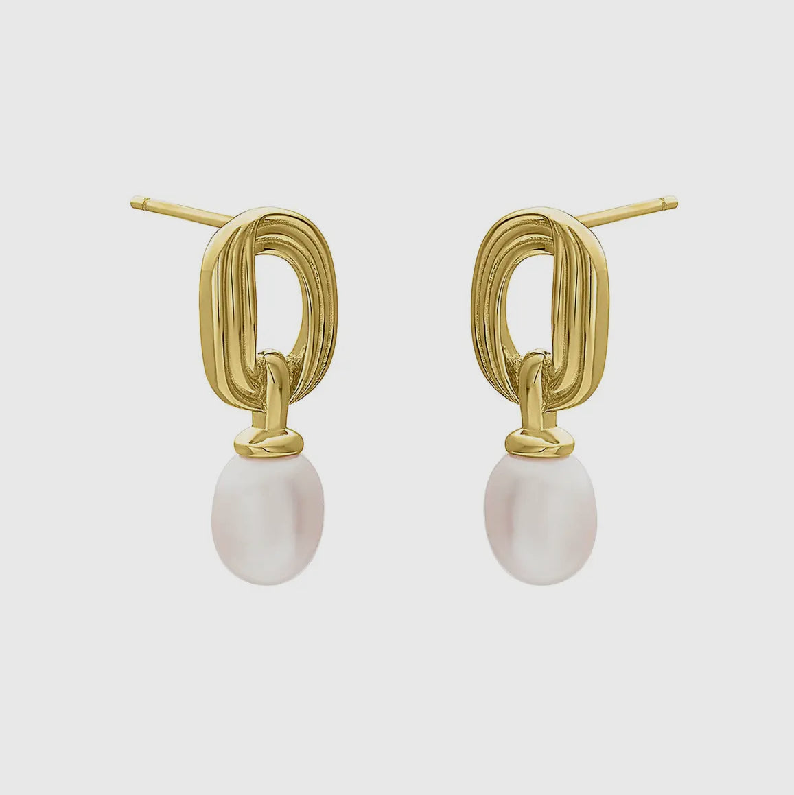 Carrie Pearl Earrings