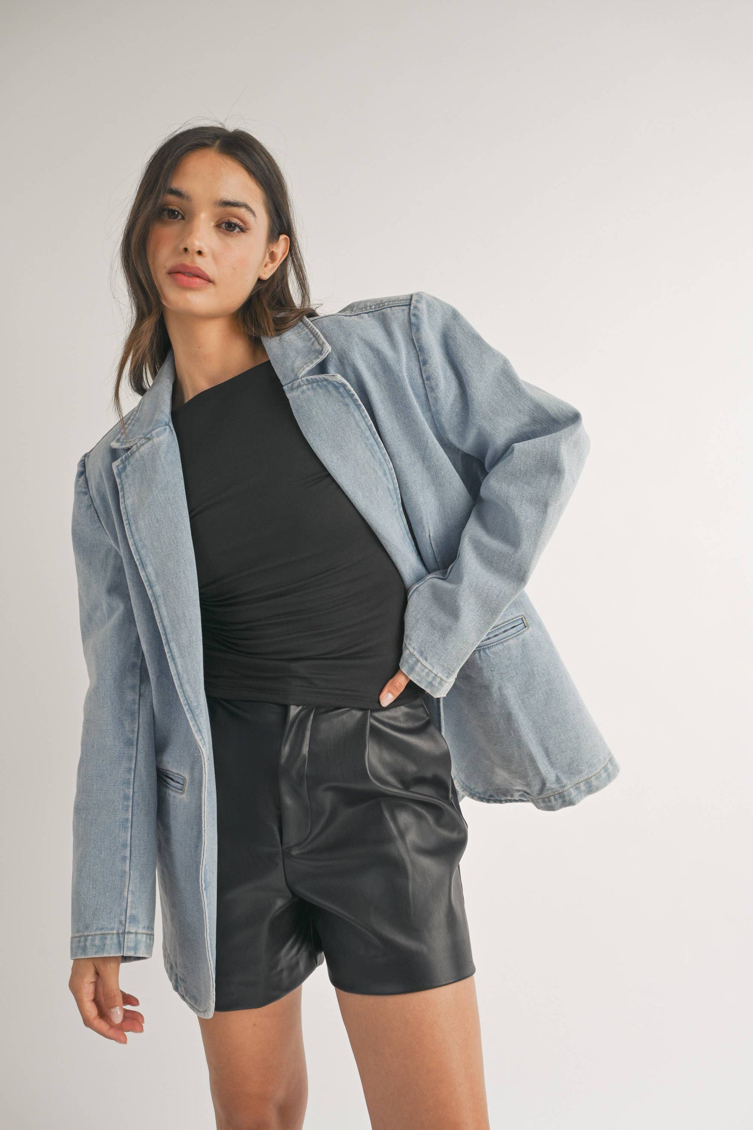 OVERSIZED DENIM BLAZER JACKET