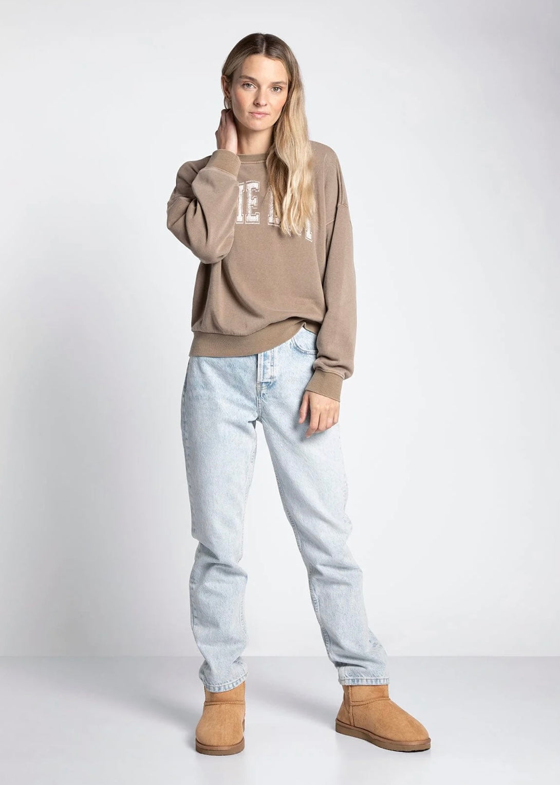 Downey Game Day Pullover
