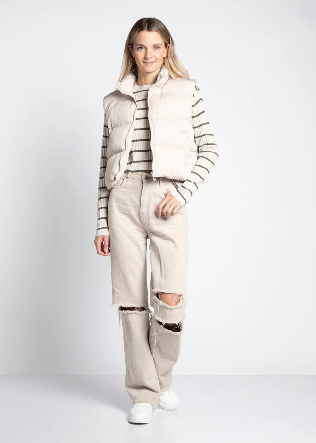 Issey Vest in Cream
