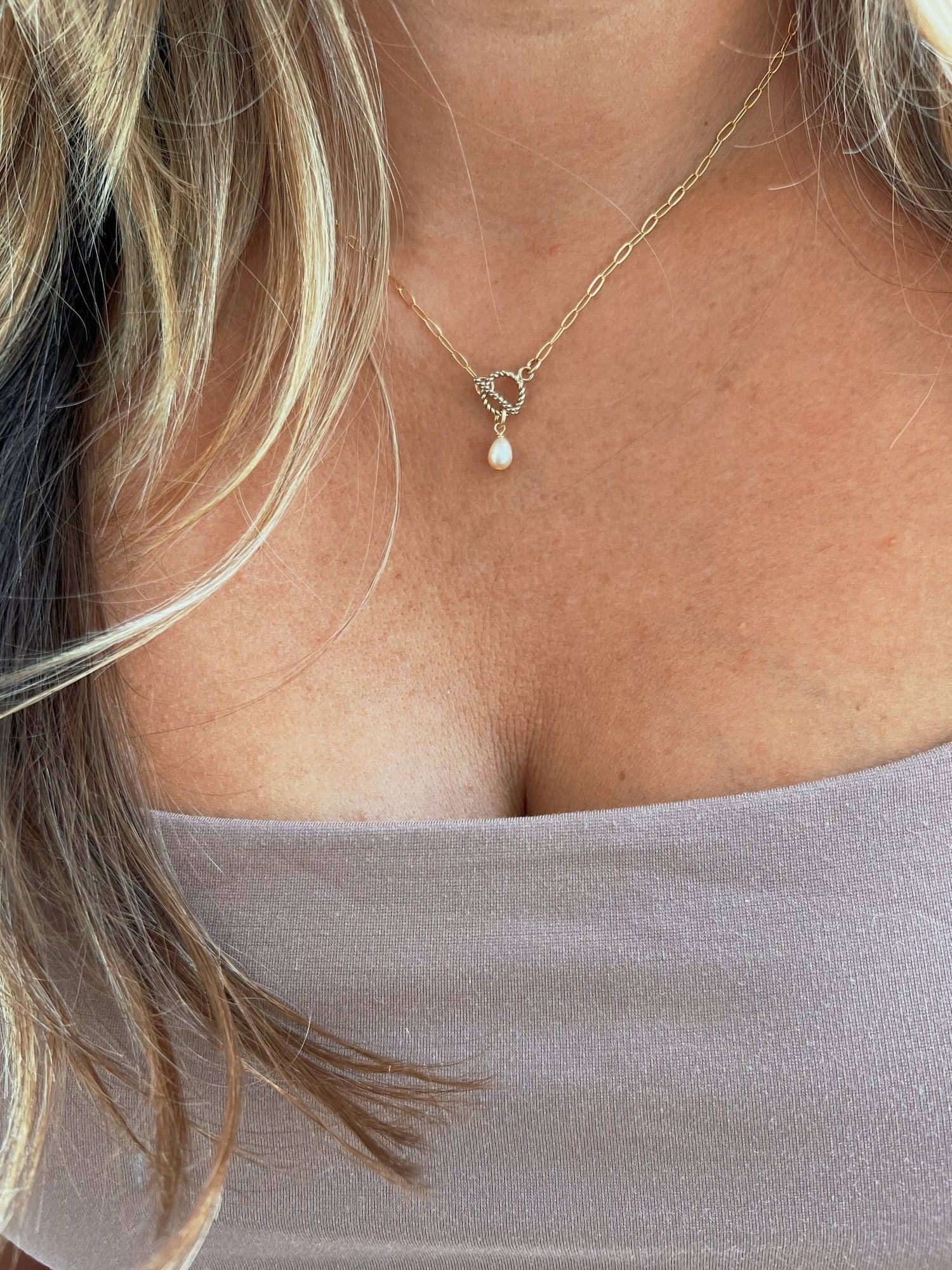 Coco Pearl Toggle