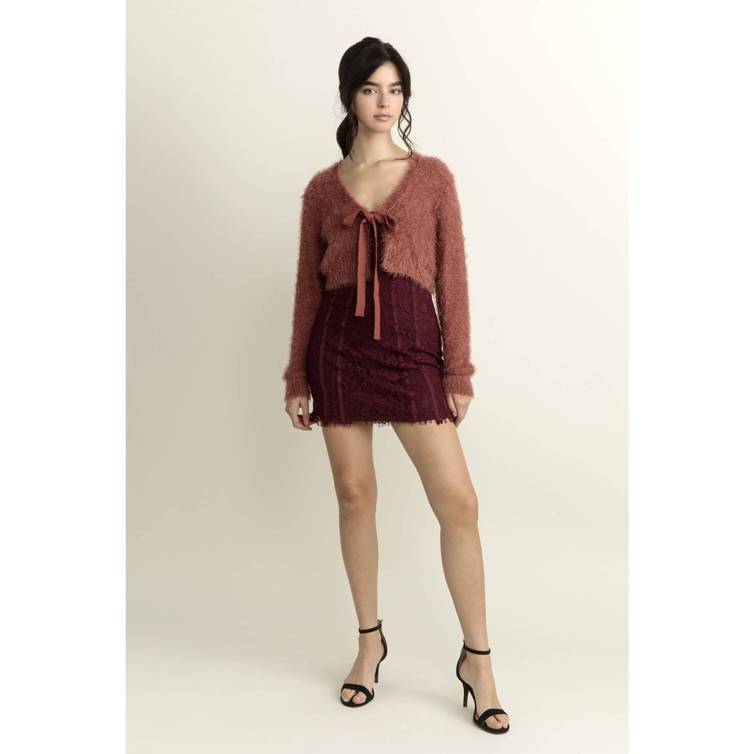 FUZZY BOW CARDIGAN