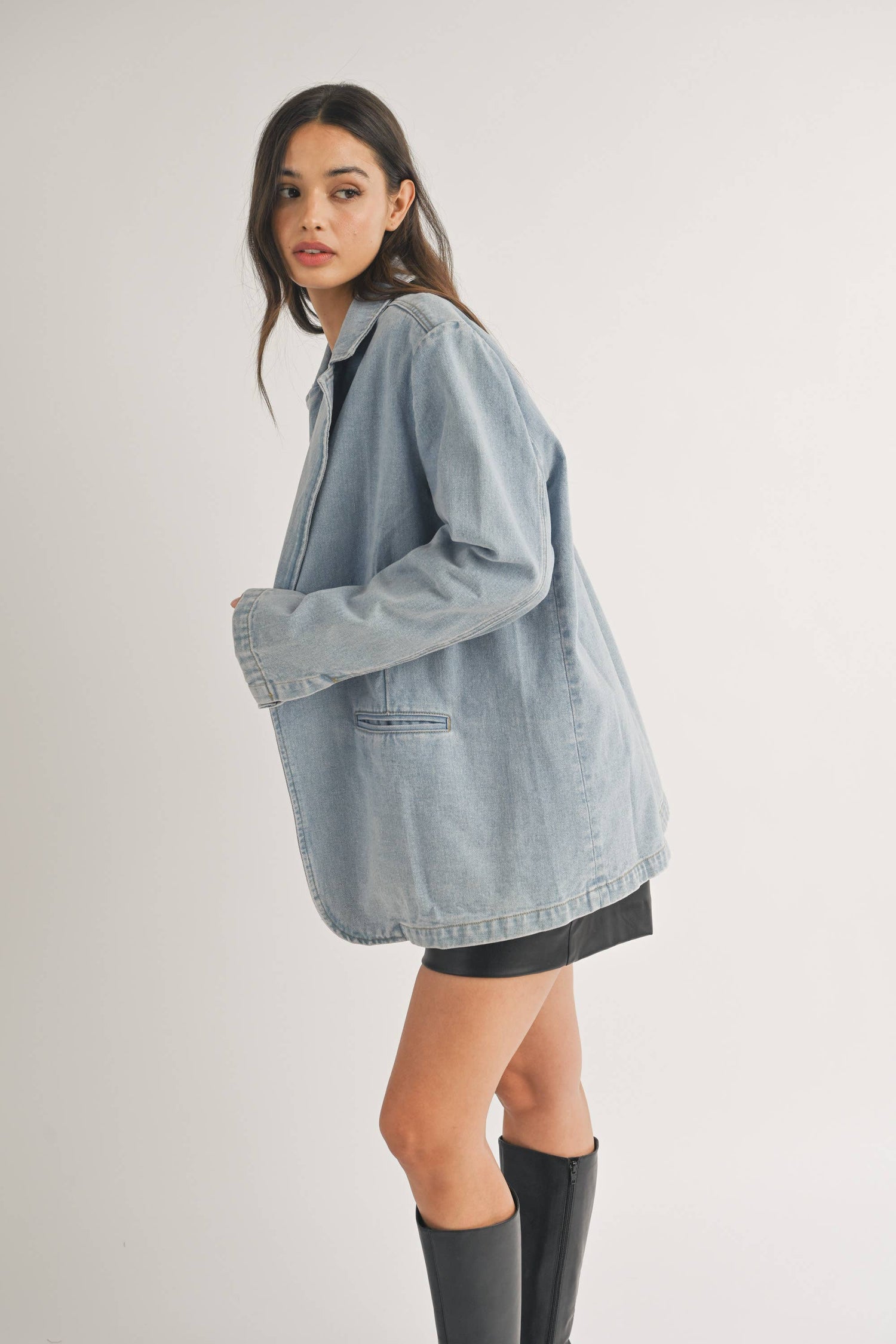 OVERSIZED DENIM BLAZER JACKET