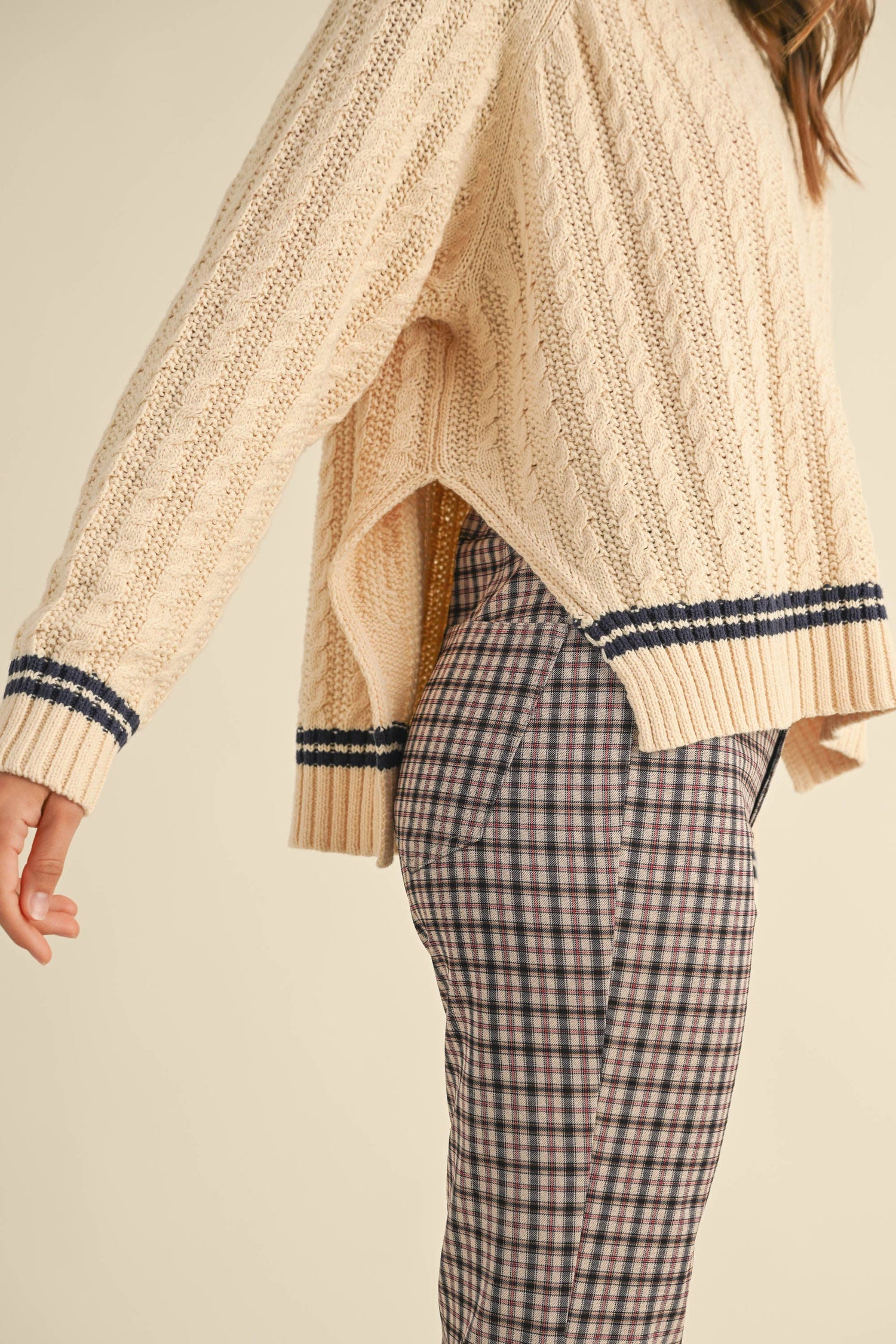 LUCA CABLE KNIT