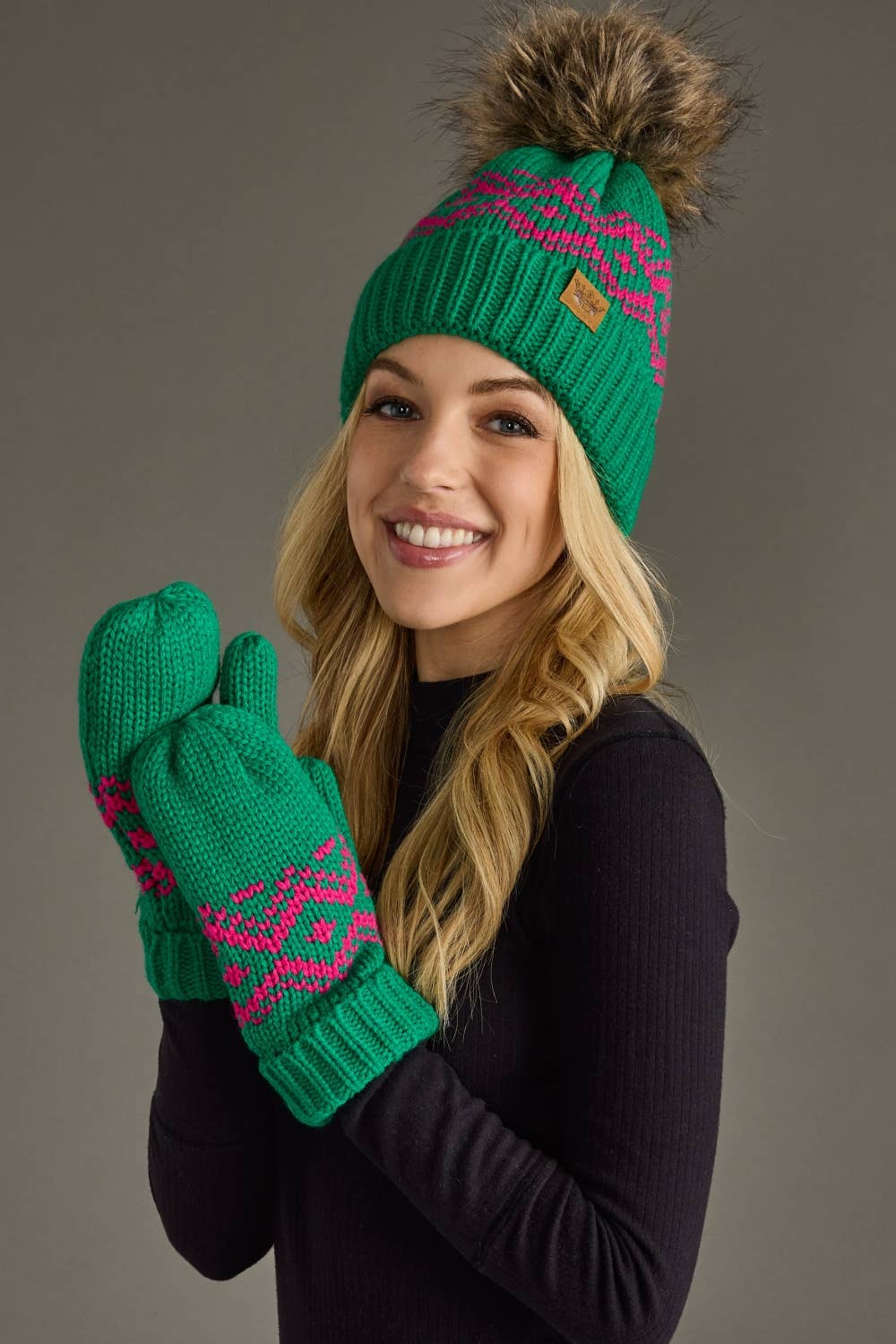 Green & Speckled Patterned Mittens