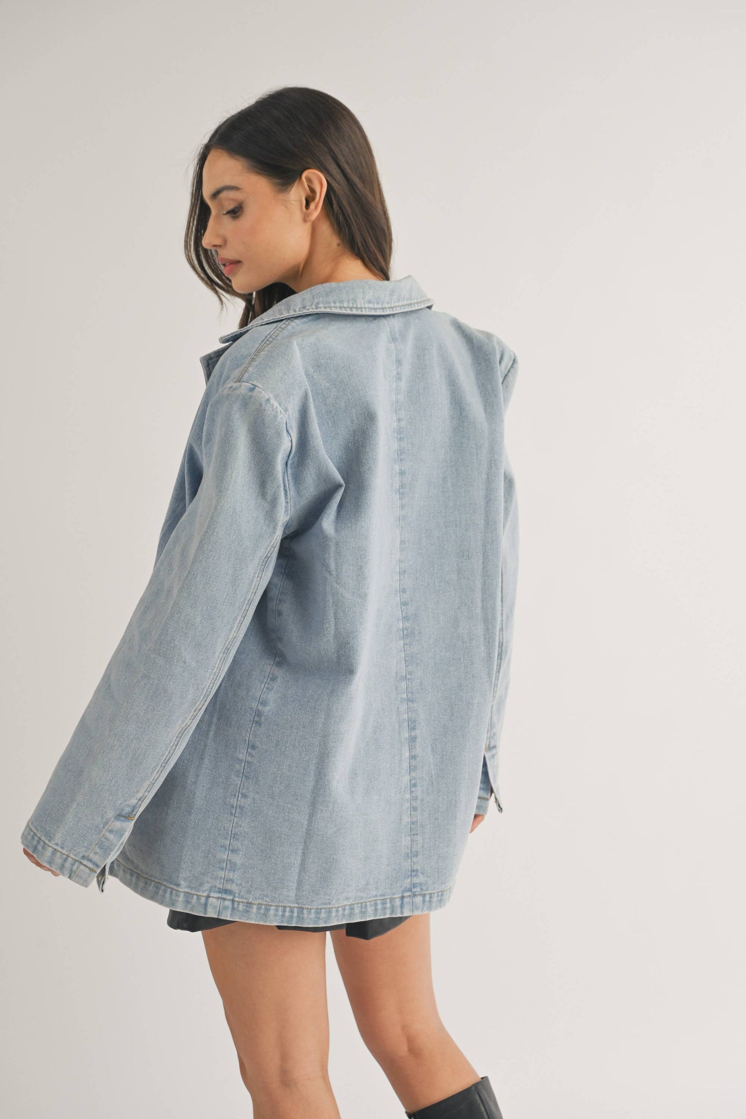 OVERSIZED DENIM BLAZER JACKET